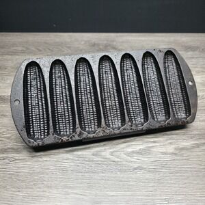Vintage Lodge Cast Iron 27C2 7‎ Stick Cornbread Muffin Pan Black USA